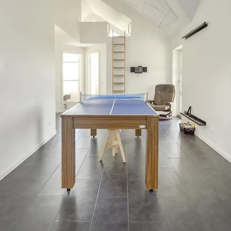 4 Bedroom Gorgeous In Haderslev Сasa de vacaciones *