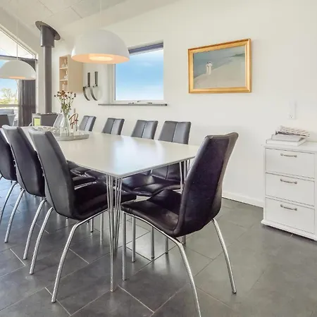 4 Bedroom Gorgeous In Haderslev * Flovt